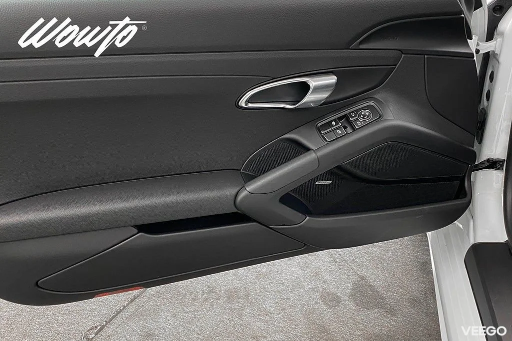 Porsche 718 Boxster PDK 300HK /Bose /PDLS 221kW