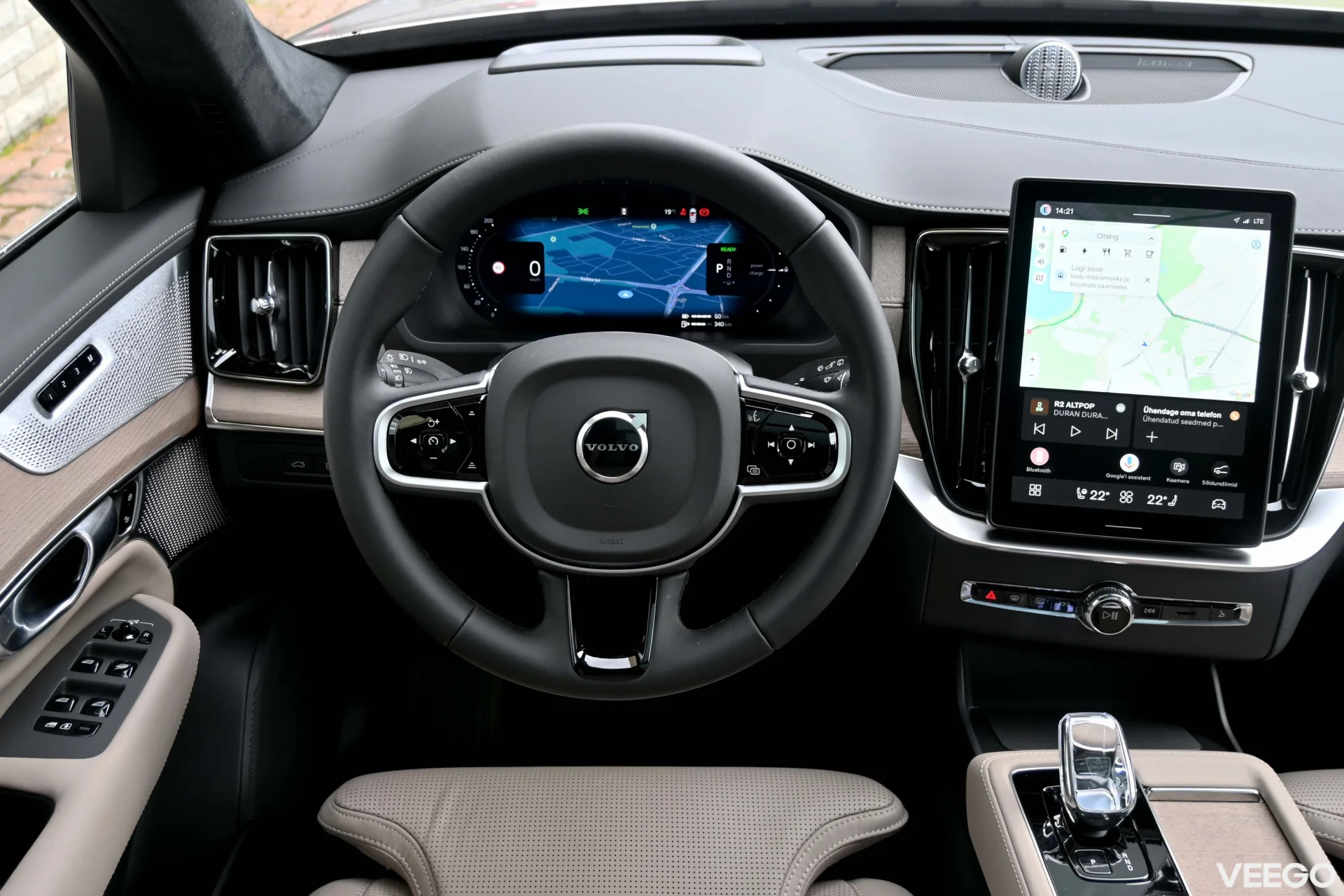Volvo XC90 AWD B&W 4C LUXURY+ ULTRA BRIGHT FULL XENIUM INTELLI PRO MY26 2 335kW