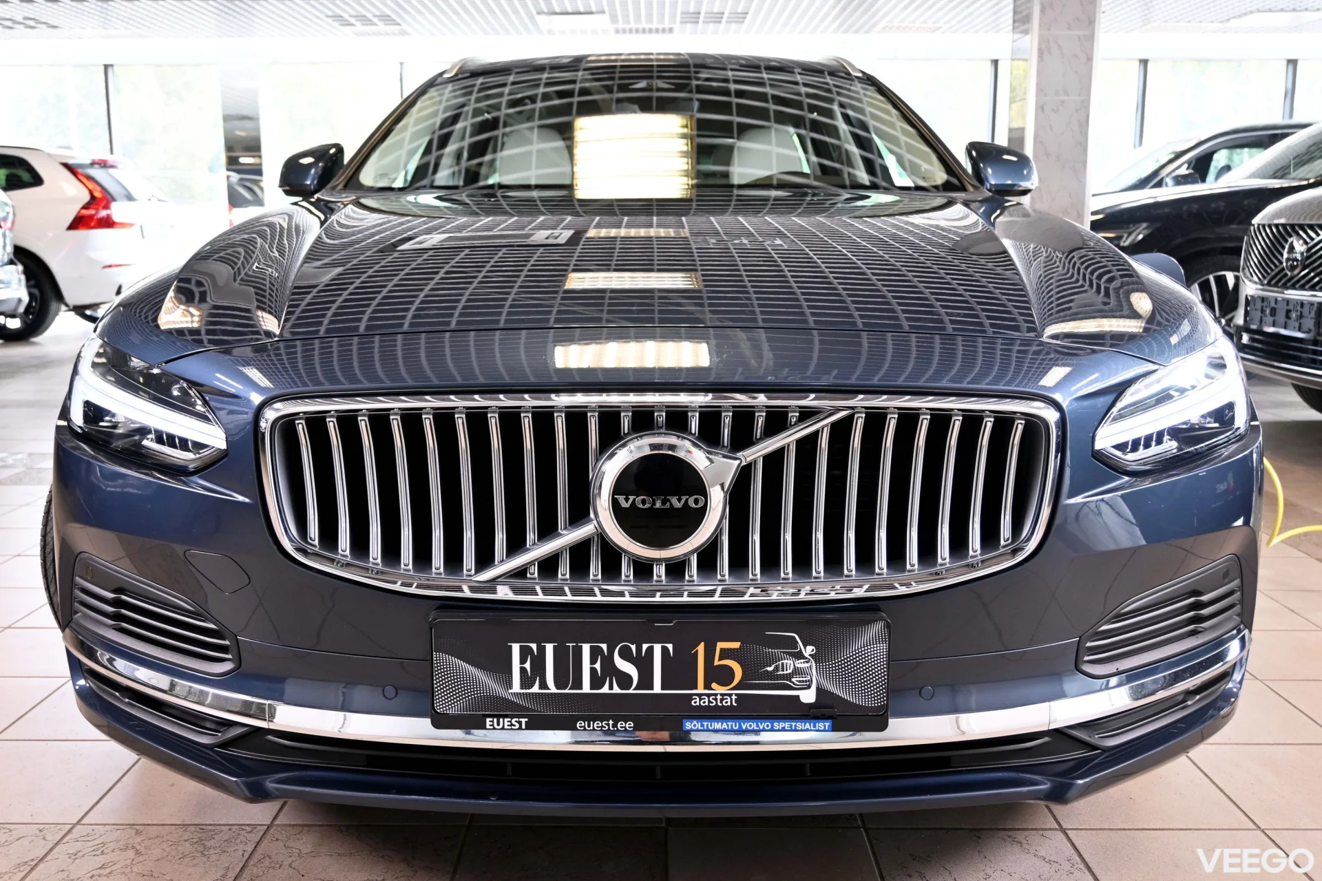 Volvo V90 AWD H&K ULTIMATE BRIGHT INTELLI SAFE MY22 2 251kW