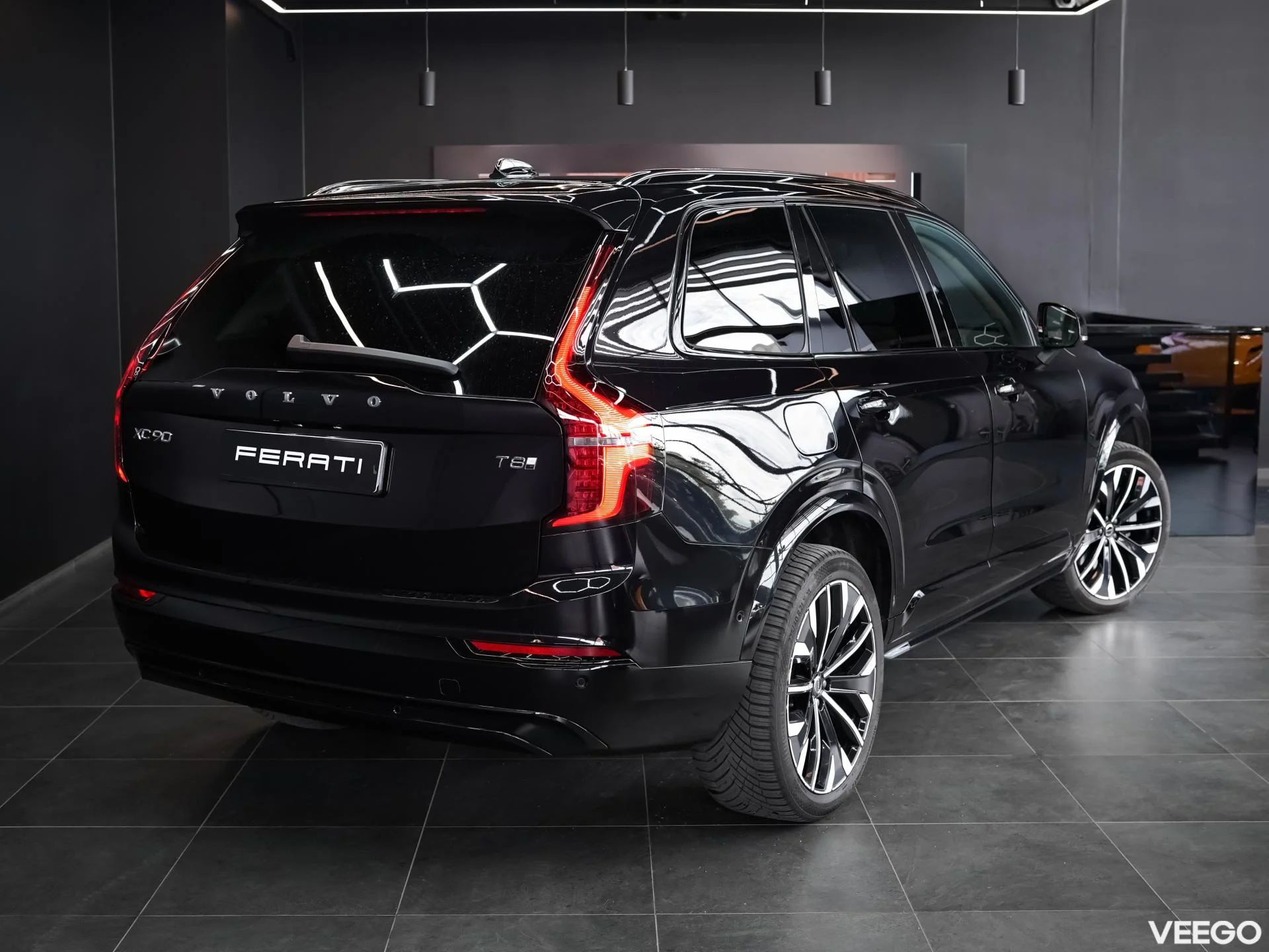 Volvo XC90 2.0 228kW