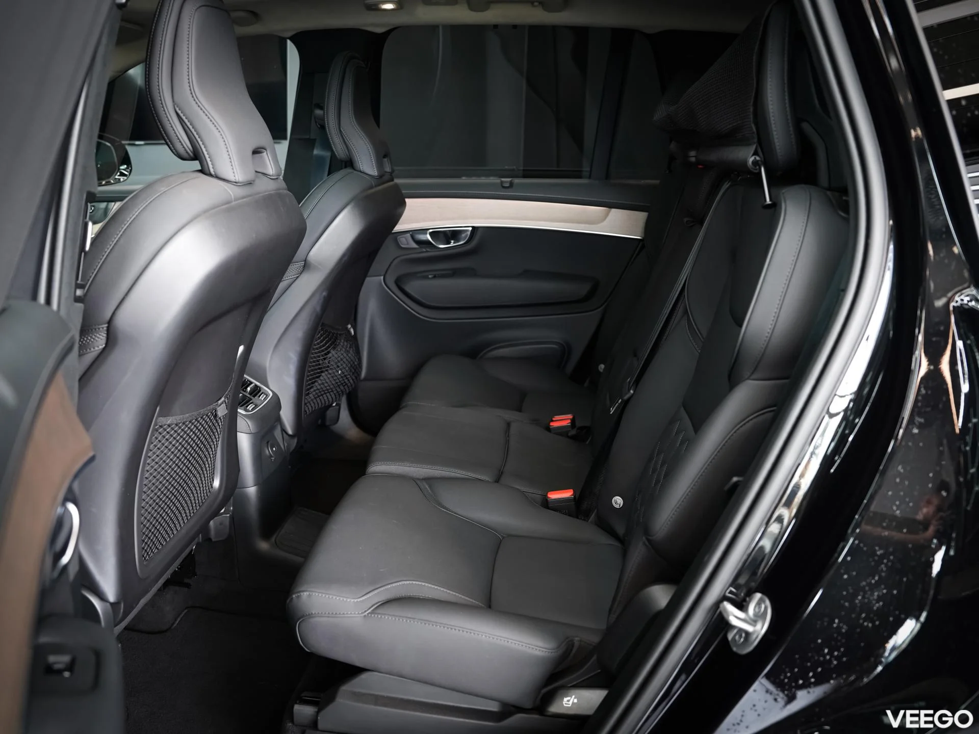 Volvo XC90 2.0 228kW