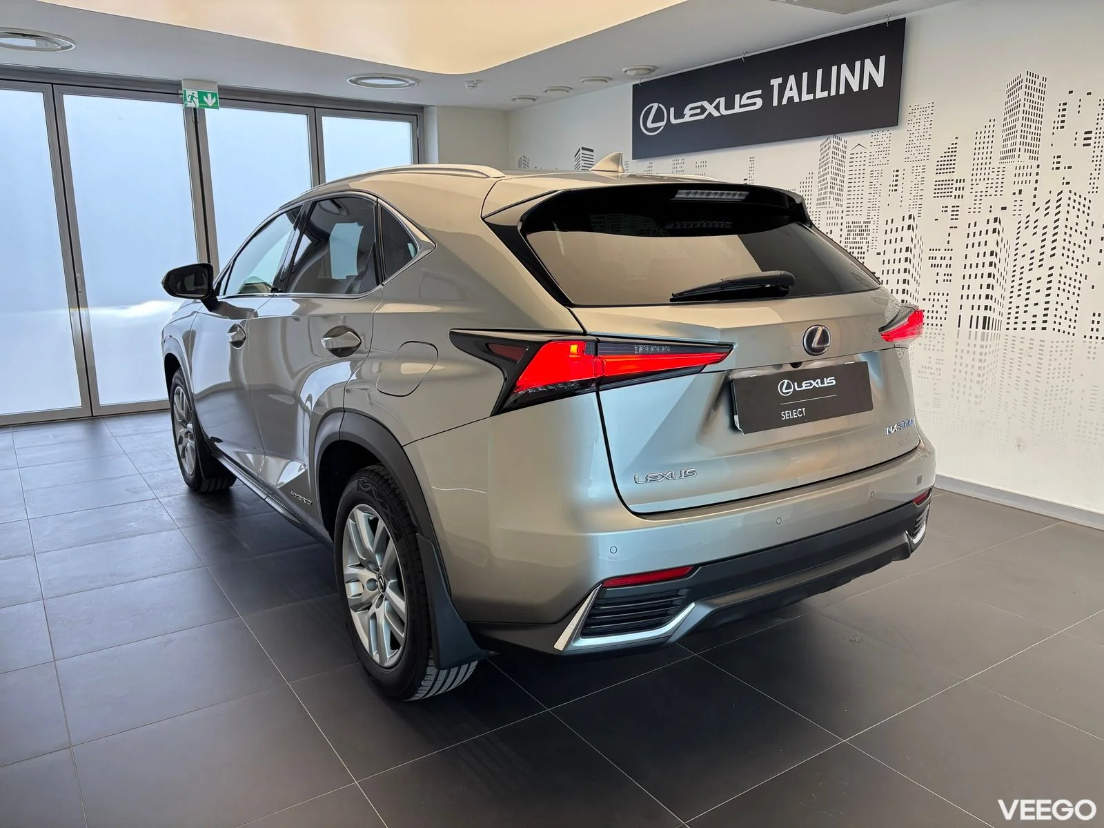 Lexus NX 300h - 114kW