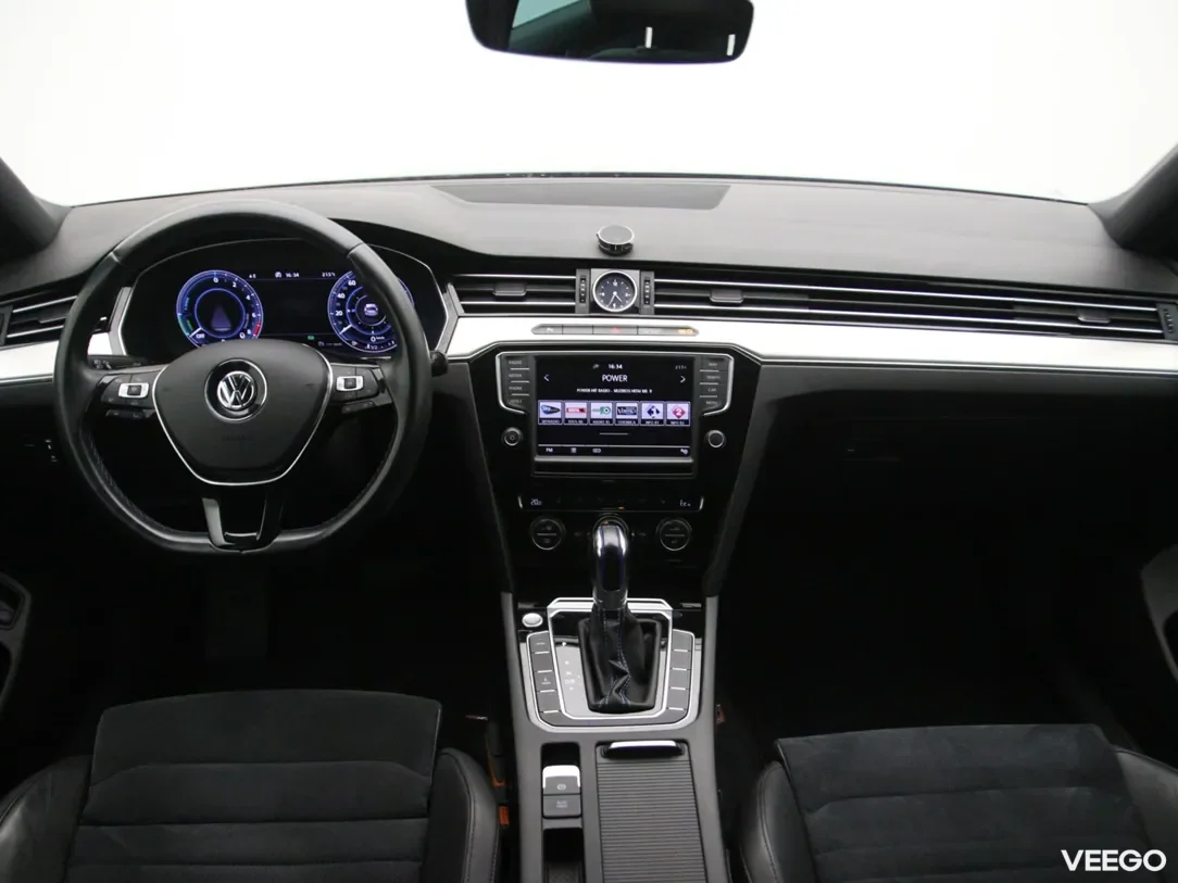 Volkswagen Passat 1.4 160kW