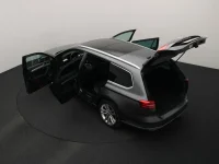 Volkswagen Passat 1.4 160kW thumbnail