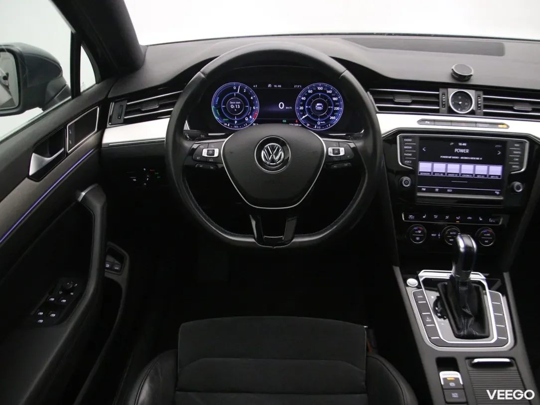 Volkswagen Passat 1.4 160kW
