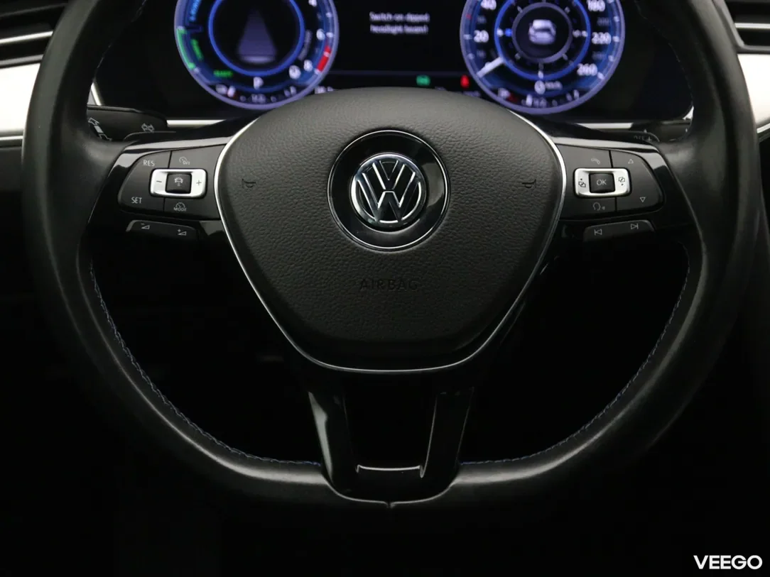 Volkswagen Passat 1.4 160kW