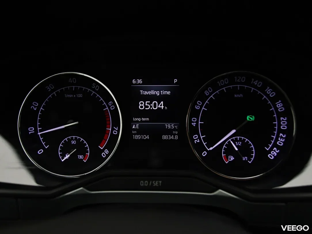 Skoda Superb 1.4 110kW