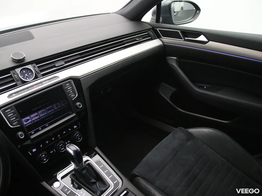 Volkswagen Passat 1.4 160kW