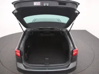 Volkswagen Passat 1.4 160kW thumbnail