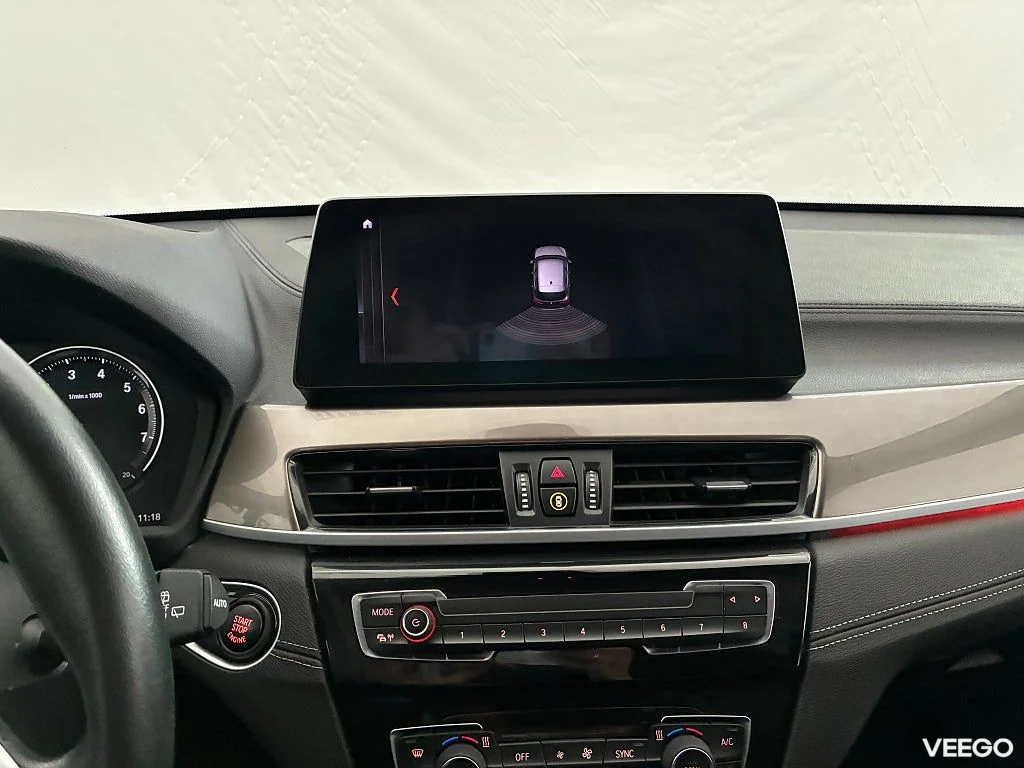 BMW X1 sDrive20i Model xLine Nav Drag PDC Head-Up 0kW