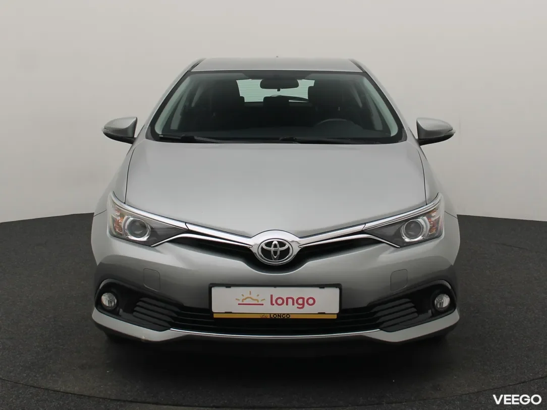 Toyota Auris 1.6 97kW