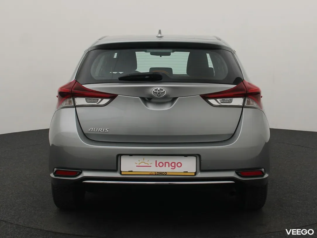 Toyota Auris 1.6 97kW