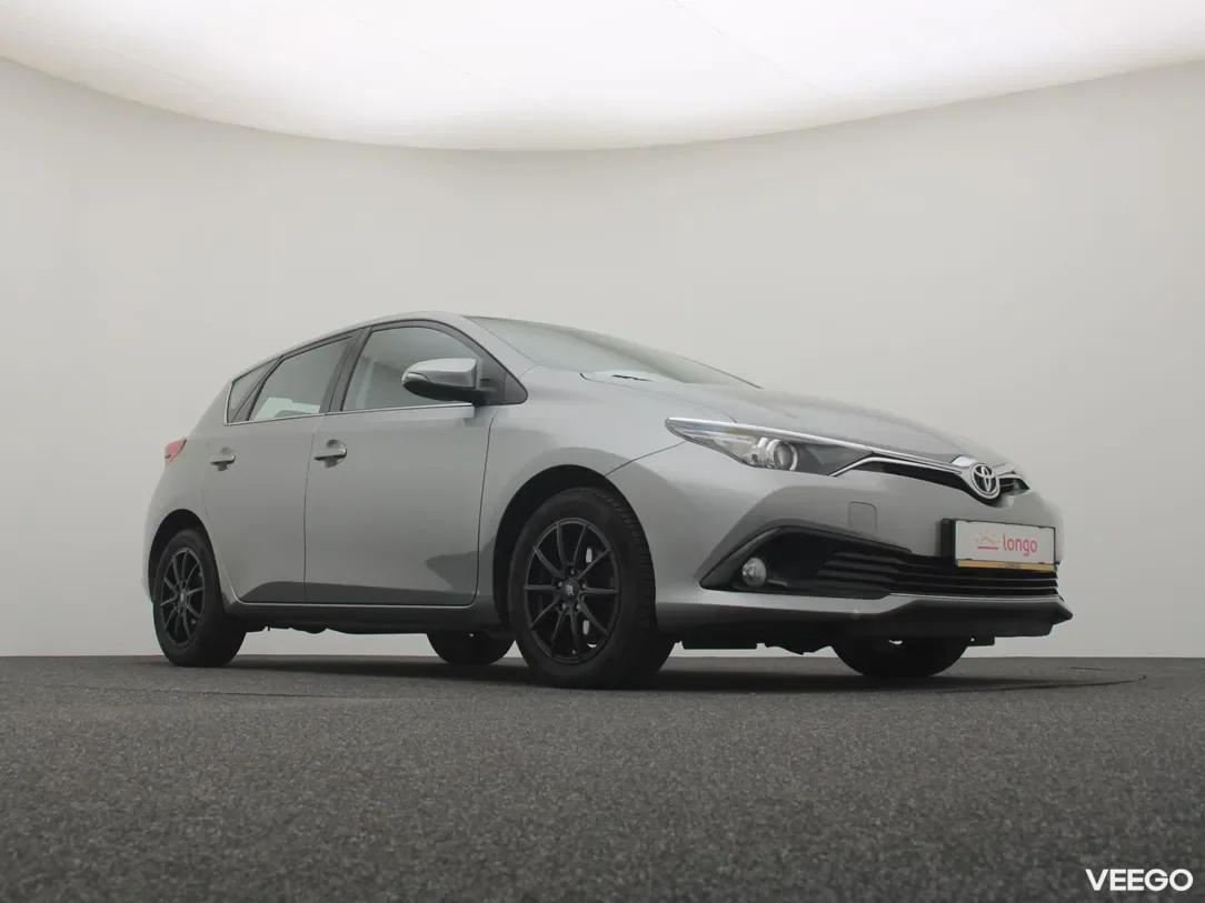 Toyota Auris 1.6 97kW