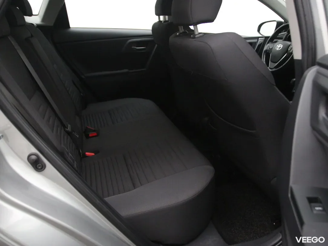 Toyota Auris 1.6 97kW