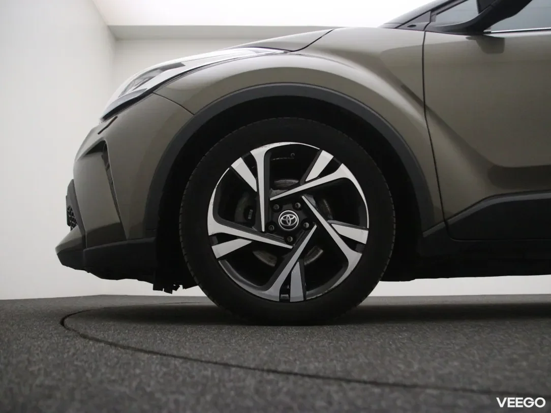 Toyota C-HR 1.8 90kW