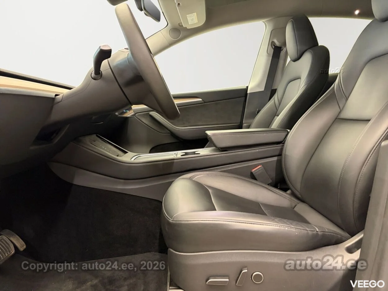 Tesla Model Y Long Range Dual Motor 190kW