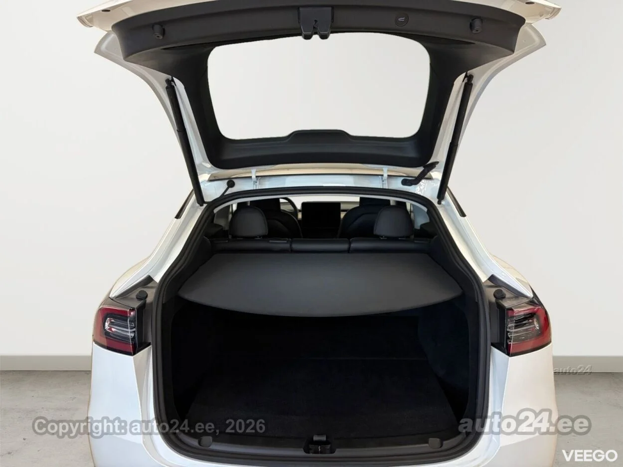 Tesla Model Y Long Range Dual Motor 190kW