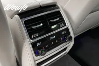BMW 740 d xDrive 320HK M-Sport /Executive /B&W /HuD /Se Spec 235kW