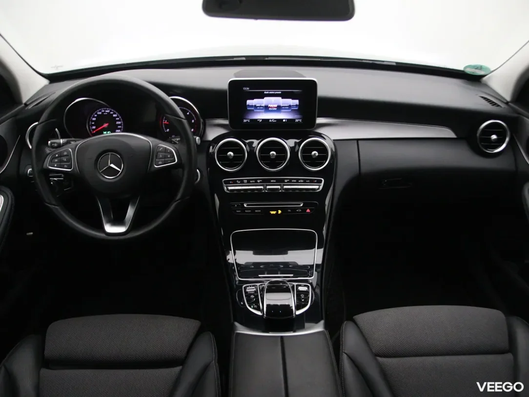 Mercedes-Benz C220 2.1 125kW