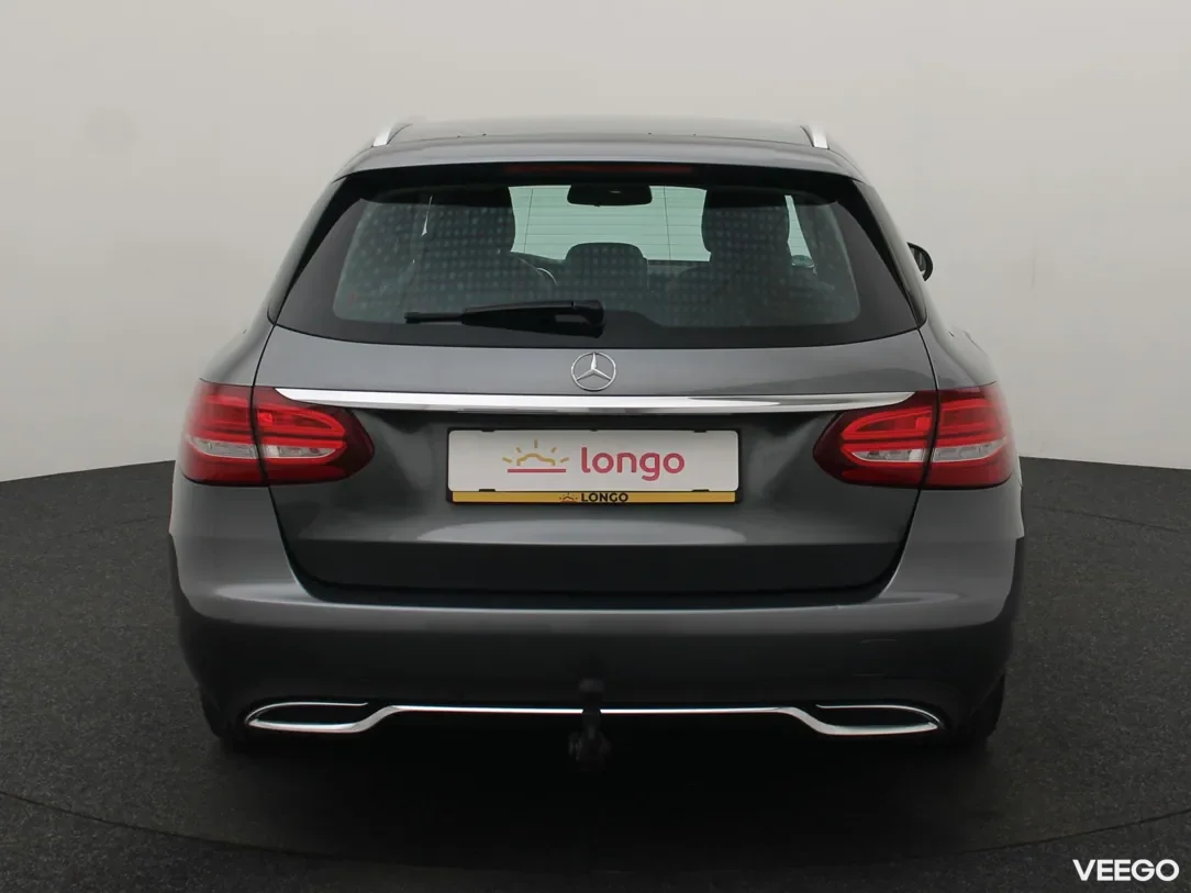 Mercedes-Benz C220 2.1 125kW
