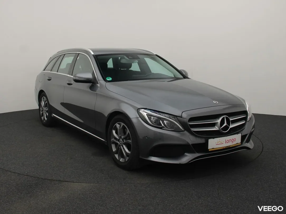 Mercedes-Benz C220 2.1 125kW
