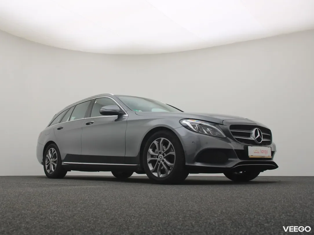Mercedes-Benz C220 2.1 125kW