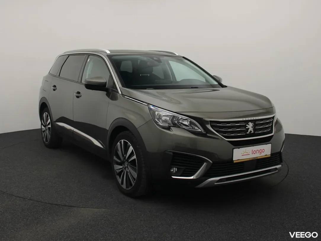 Peugeot 5008 1.2 96kW