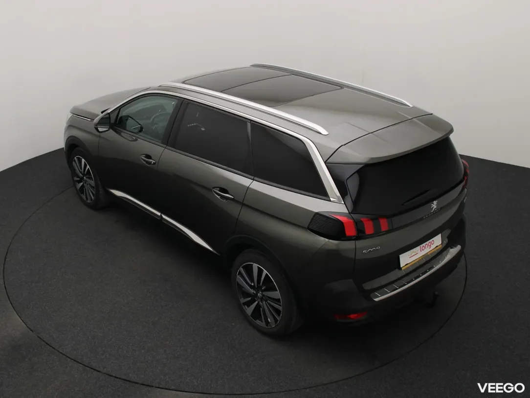 Peugeot 5008 1.2 96kW