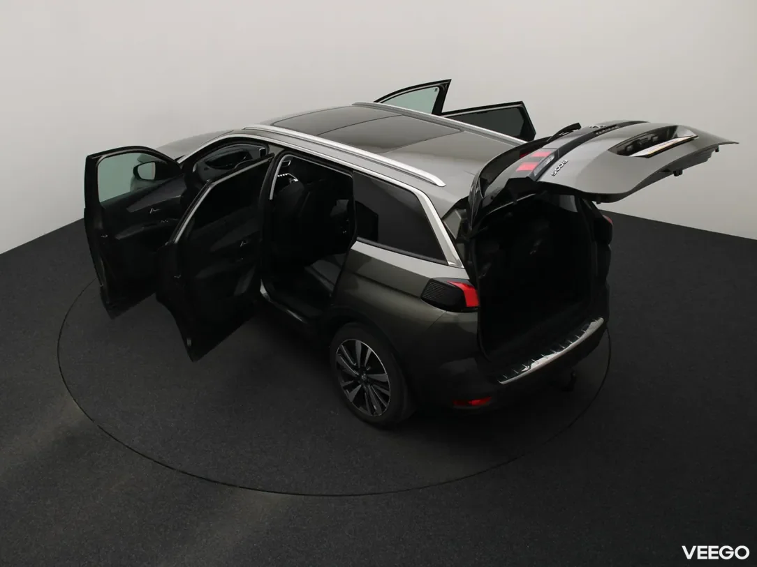 Peugeot 5008 1.2 96kW