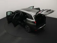 Peugeot 5008 1.2 96kW thumbnail