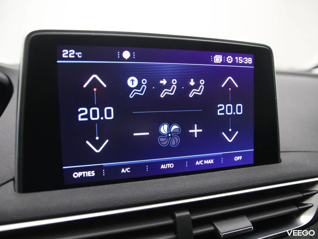 Peugeot 5008 1.2 96kW