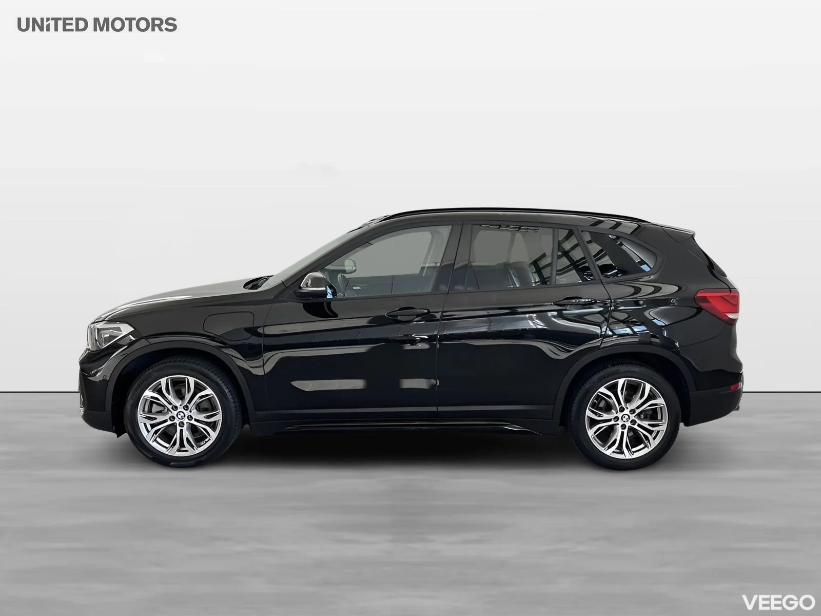 BMW X1 xDrive25e Model Sport Head-Up Comfort Acces 0kW