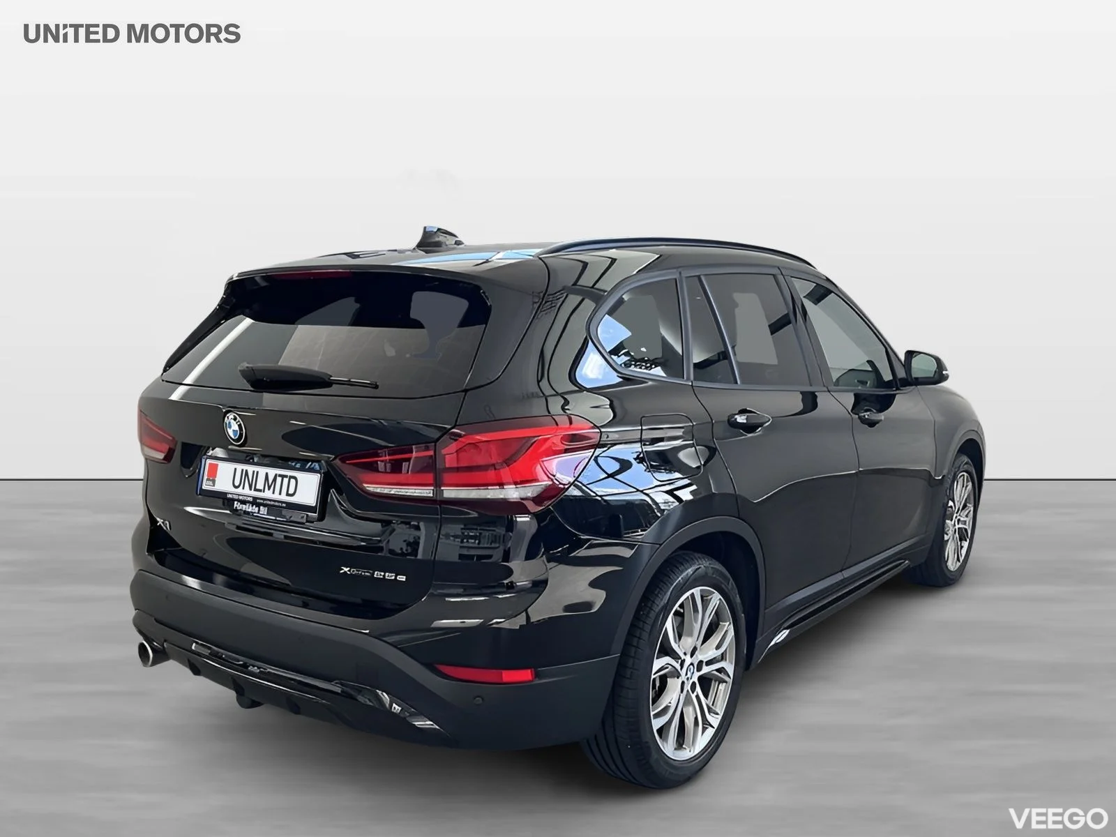 BMW X1 xDrive25e Model Sport Head-Up Comfort Acces 0kW