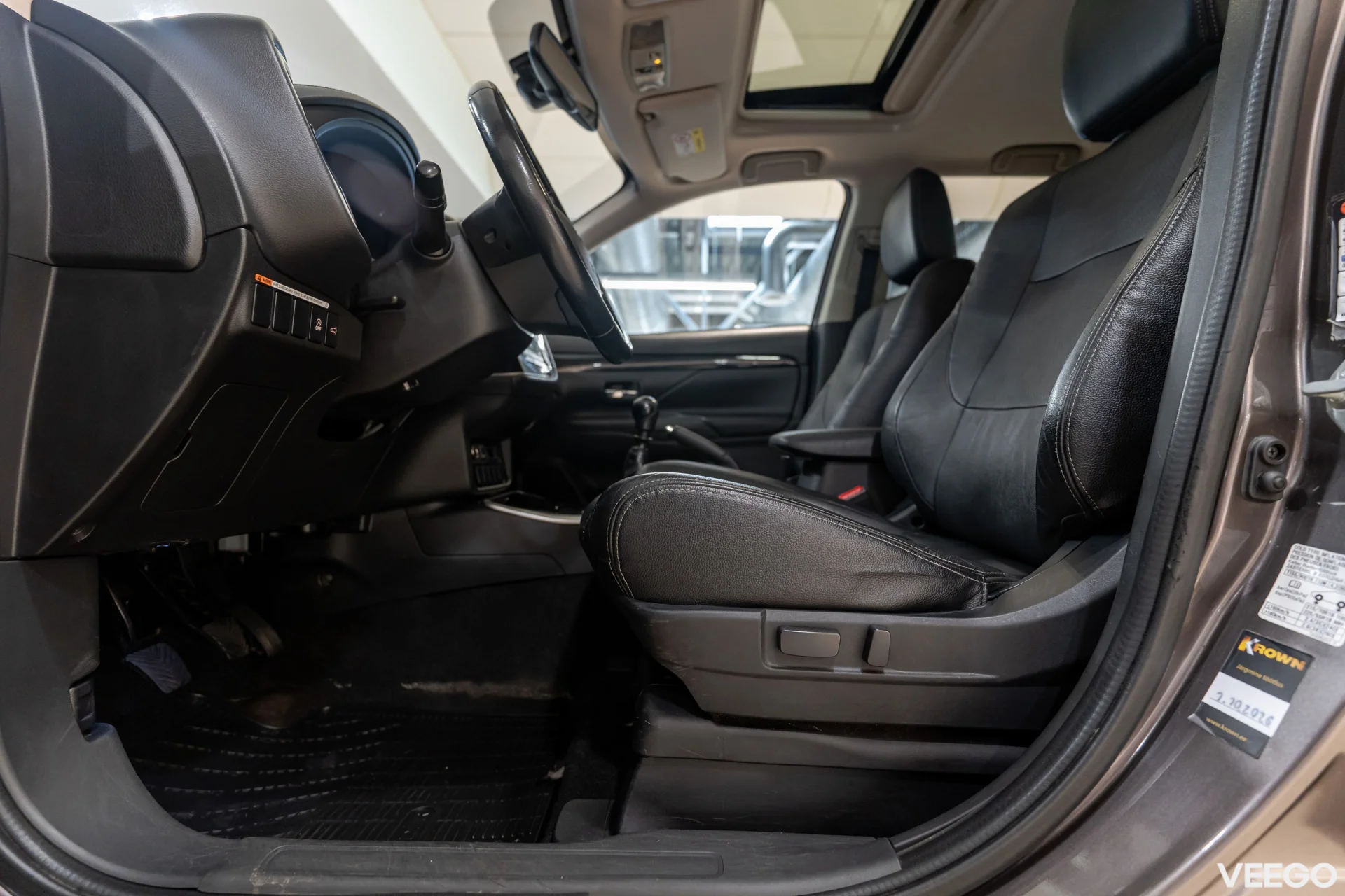 Mitsubishi Outlander AWD Instyle Connect 2.3 110kW