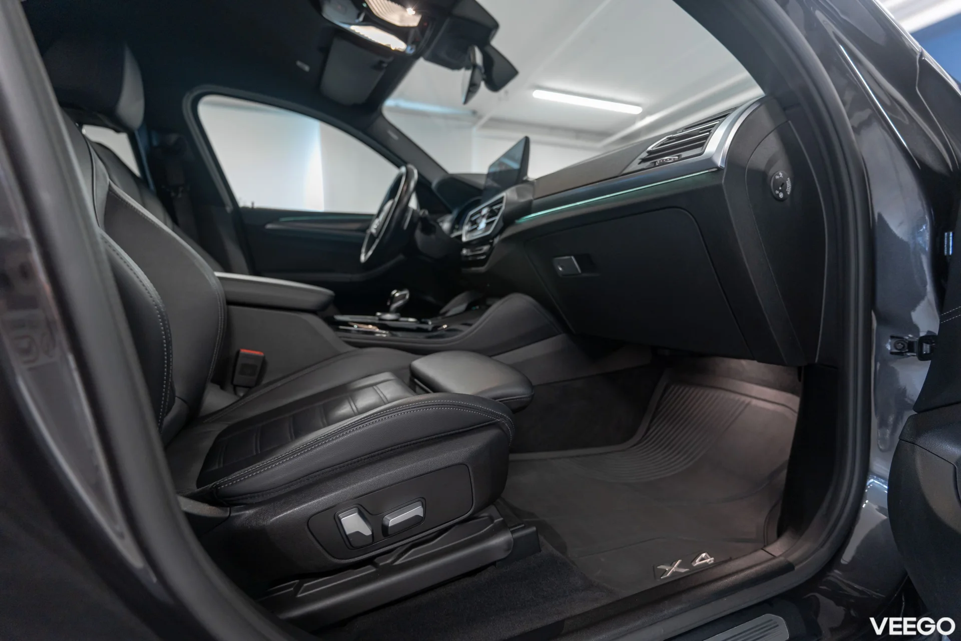 BMW X4 xDrive30i 2 180kW