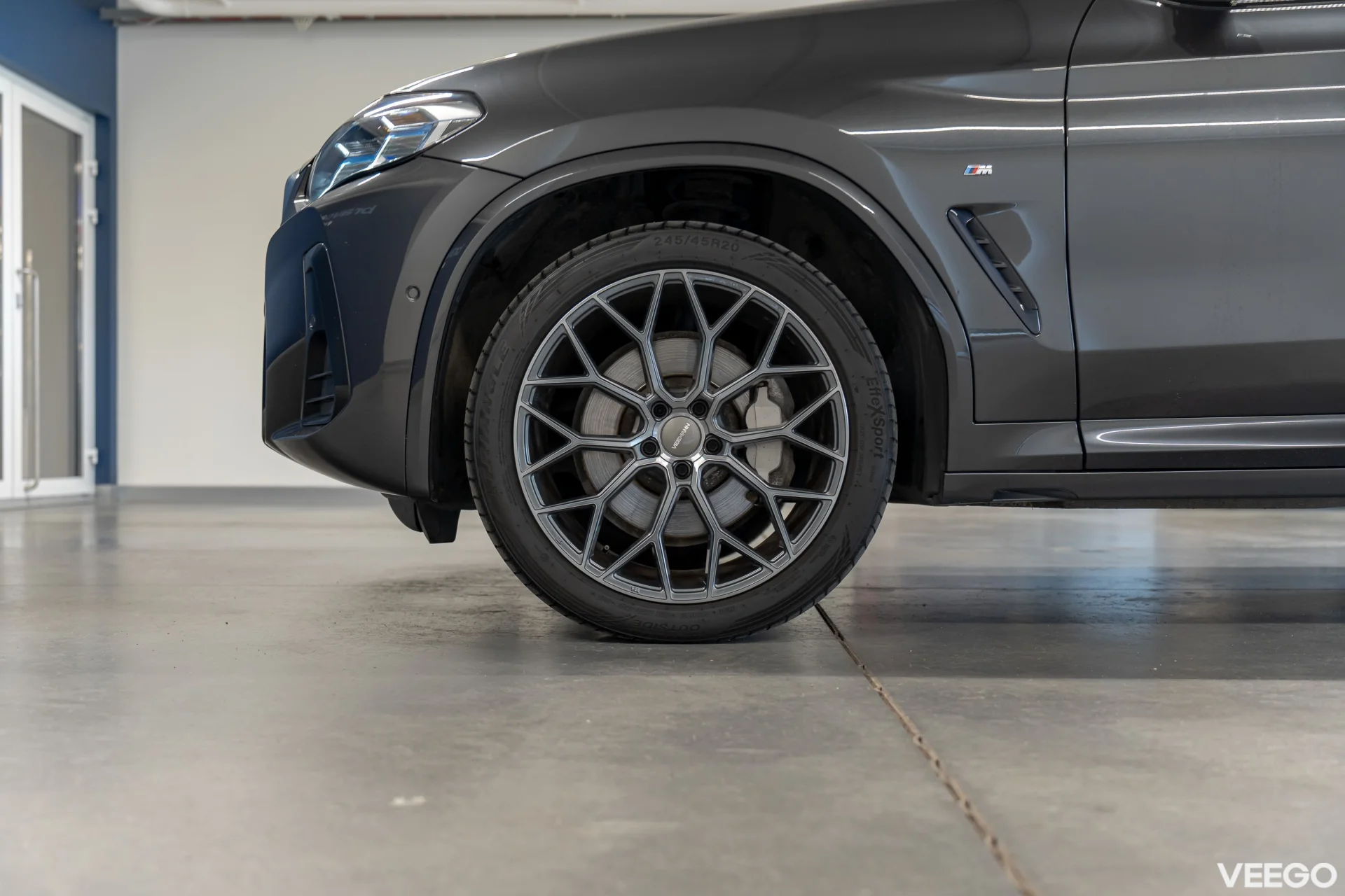 BMW X4 xDrive30i 2 180kW