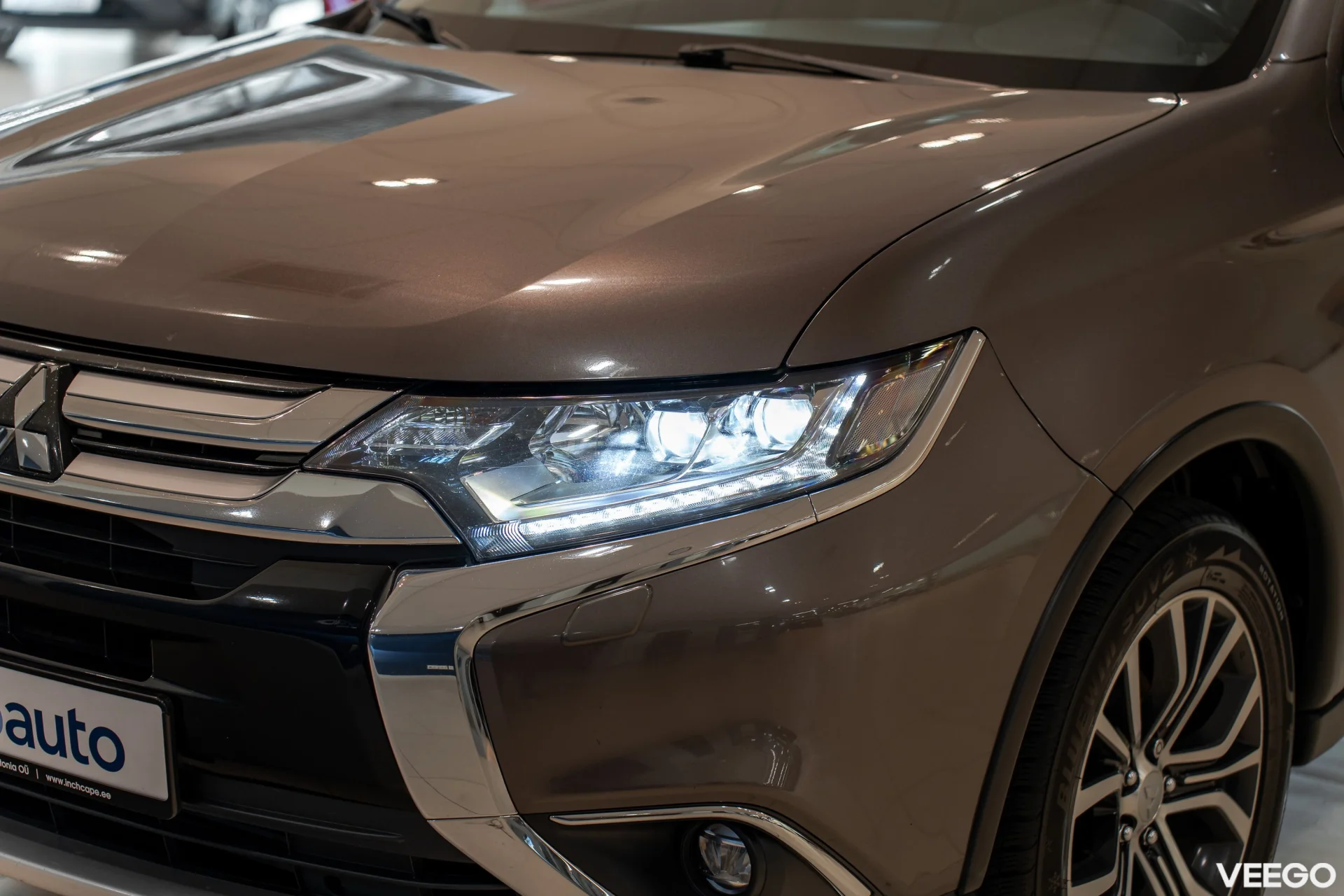 Mitsubishi Outlander AWD Instyle Connect 2.3 110kW