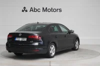 Volkswagen Jetta Bluemotion 2 81kW thumbnail