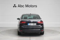 Volkswagen Jetta Bluemotion 2 81kW thumbnail