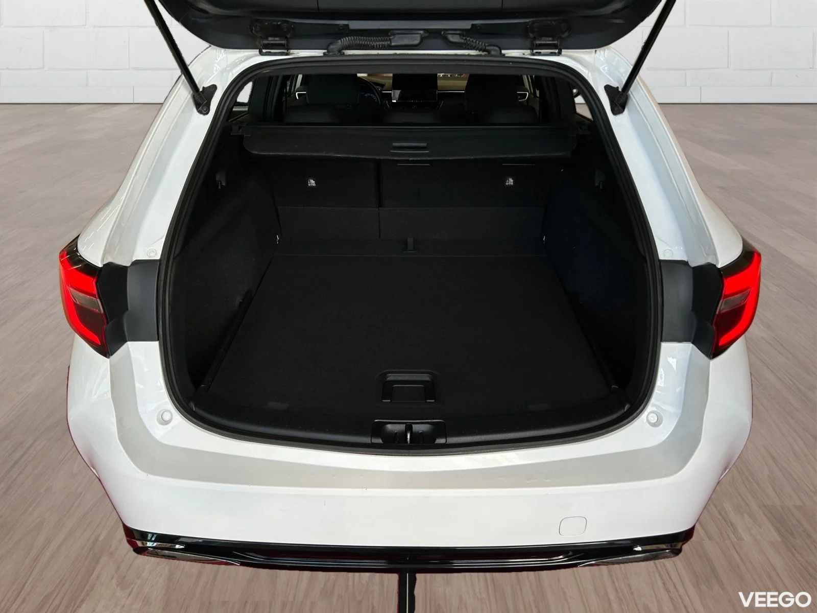 Toyota Corolla Active Hybrid 1.8 72kW