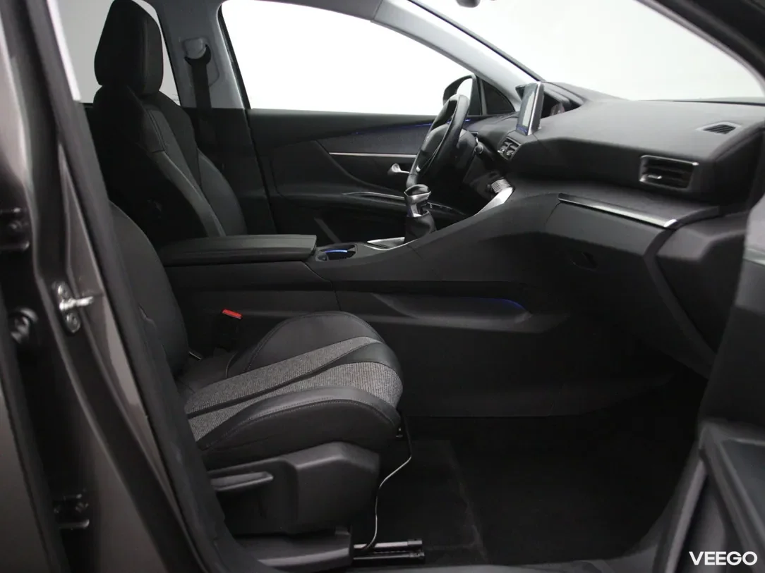Peugeot 5008 1.6 88kW