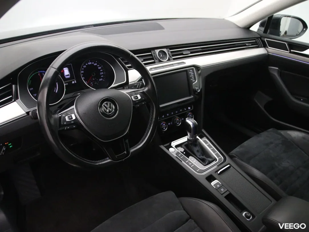 Volkswagen Passat 1.4 160kW