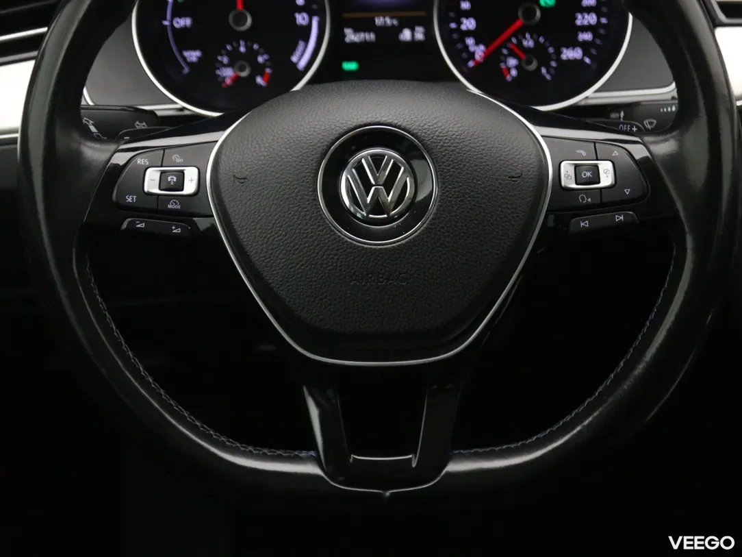 Volkswagen Passat 1.4 160kW