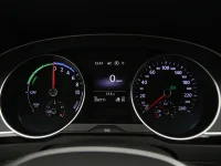 Volkswagen Passat 1.4 160kW thumbnail