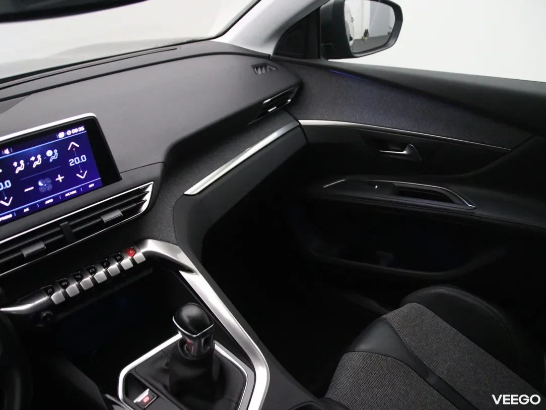 Peugeot 5008 1.6 88kW