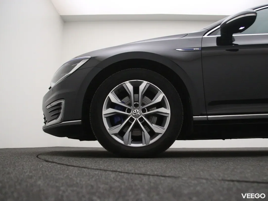 Volkswagen Passat 1.4 160kW