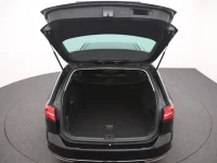 Volkswagen Passat 1.4 160kW thumbnail
