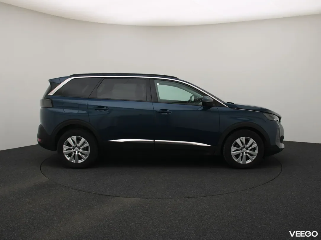 Peugeot 5008 1.5 96kW