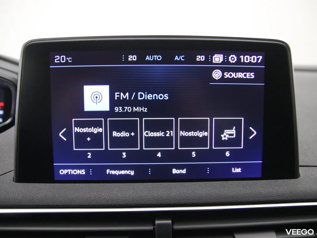 Peugeot 3008 1.5 96kW