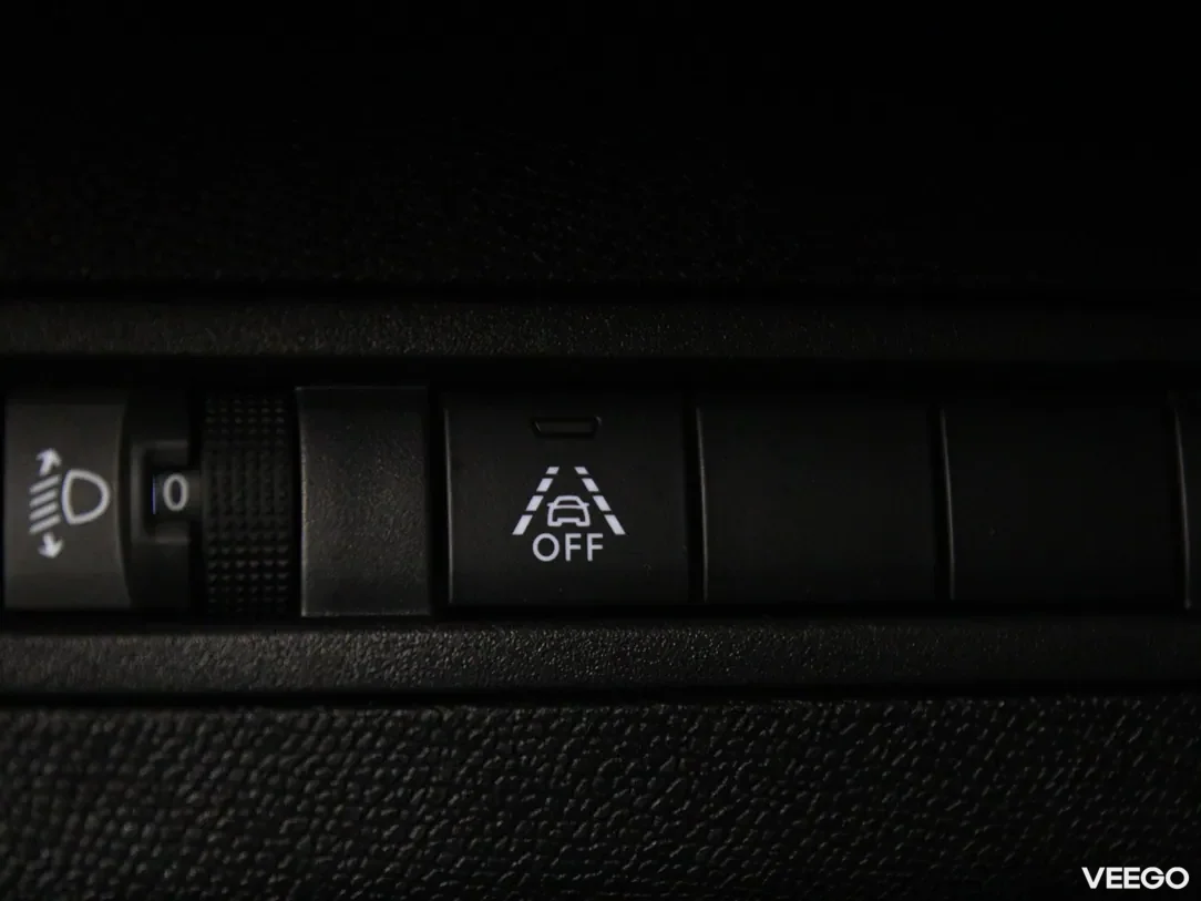 Peugeot 5008 1.5 96kW
